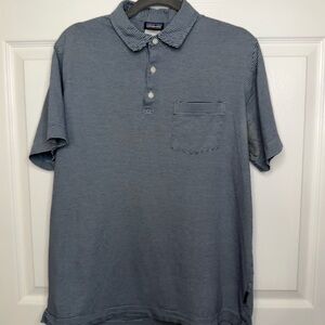 Patagonia Men’s Polo Size Medium Navy and White Stripes Organic Cotton GUC